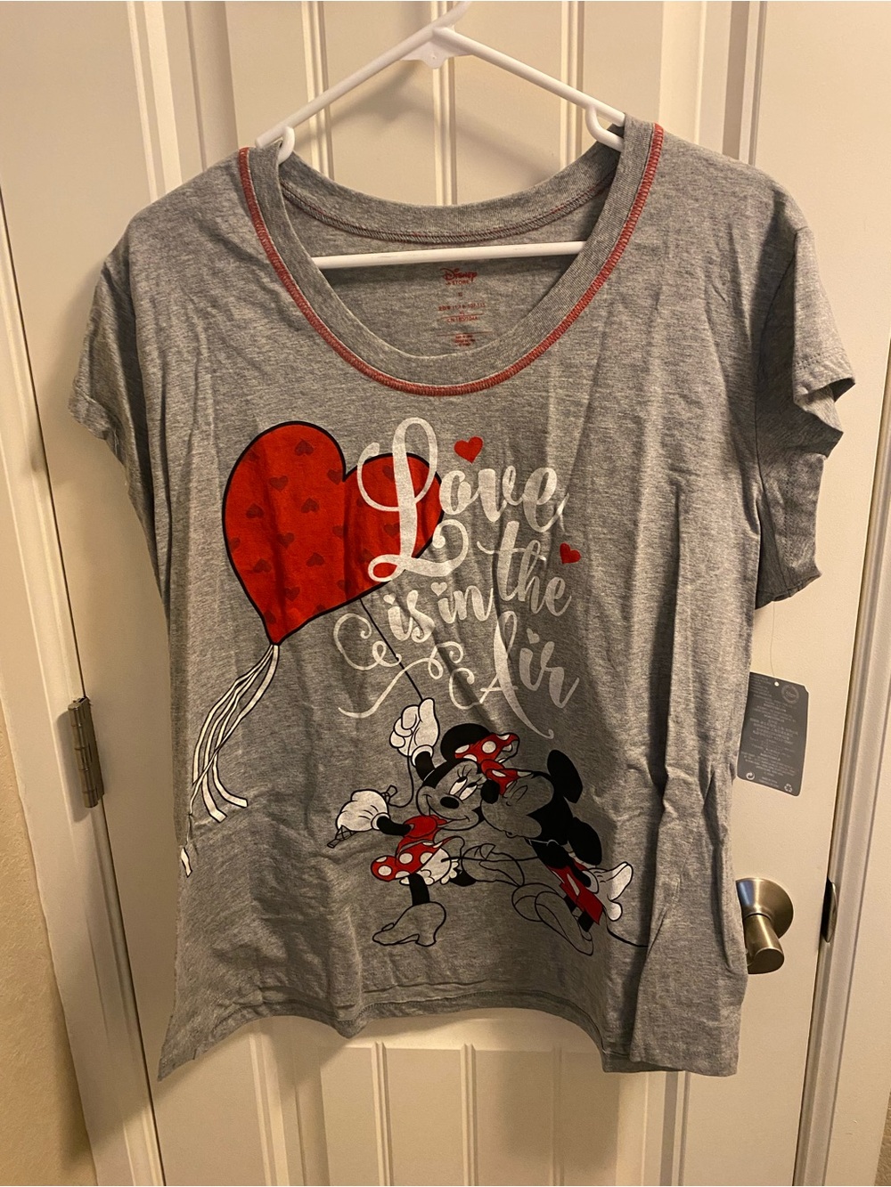 NWT Disney Store Top XL Mickey Minnie Love Gray Red Heart Shirt 100 Cotton